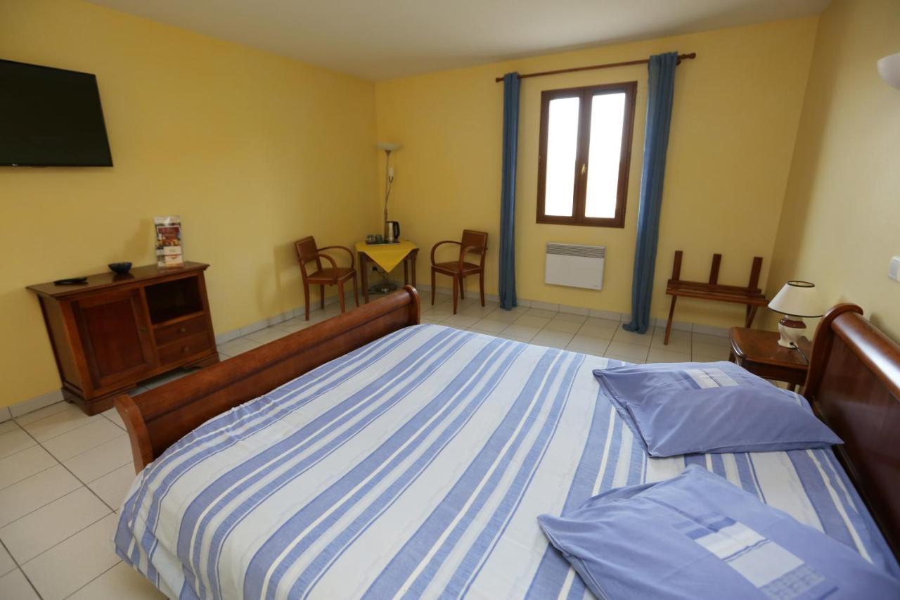Hotel Le Relais Du Chateau Grignols  Экстерьер фото